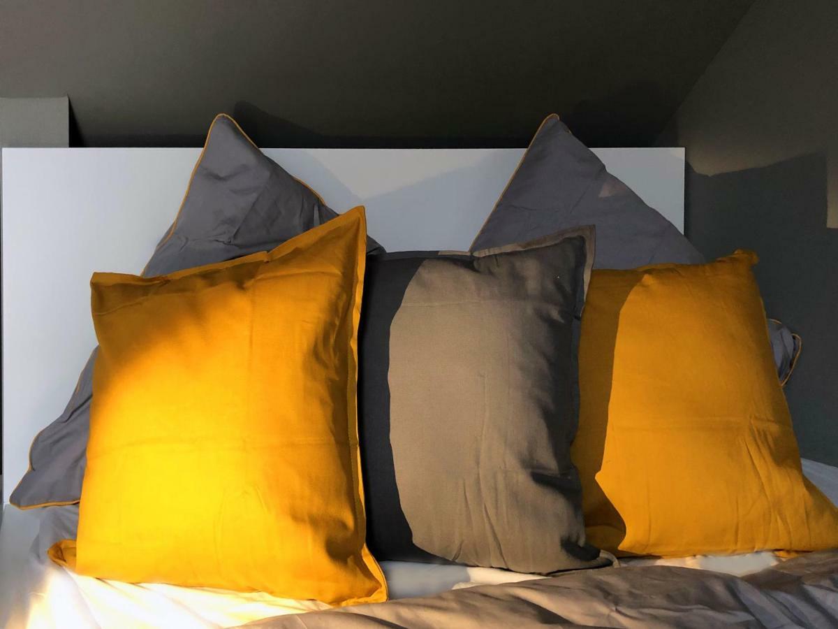 Guestroom By "Farbgestalt" زارشتيد المظهر الخارجي الصورة